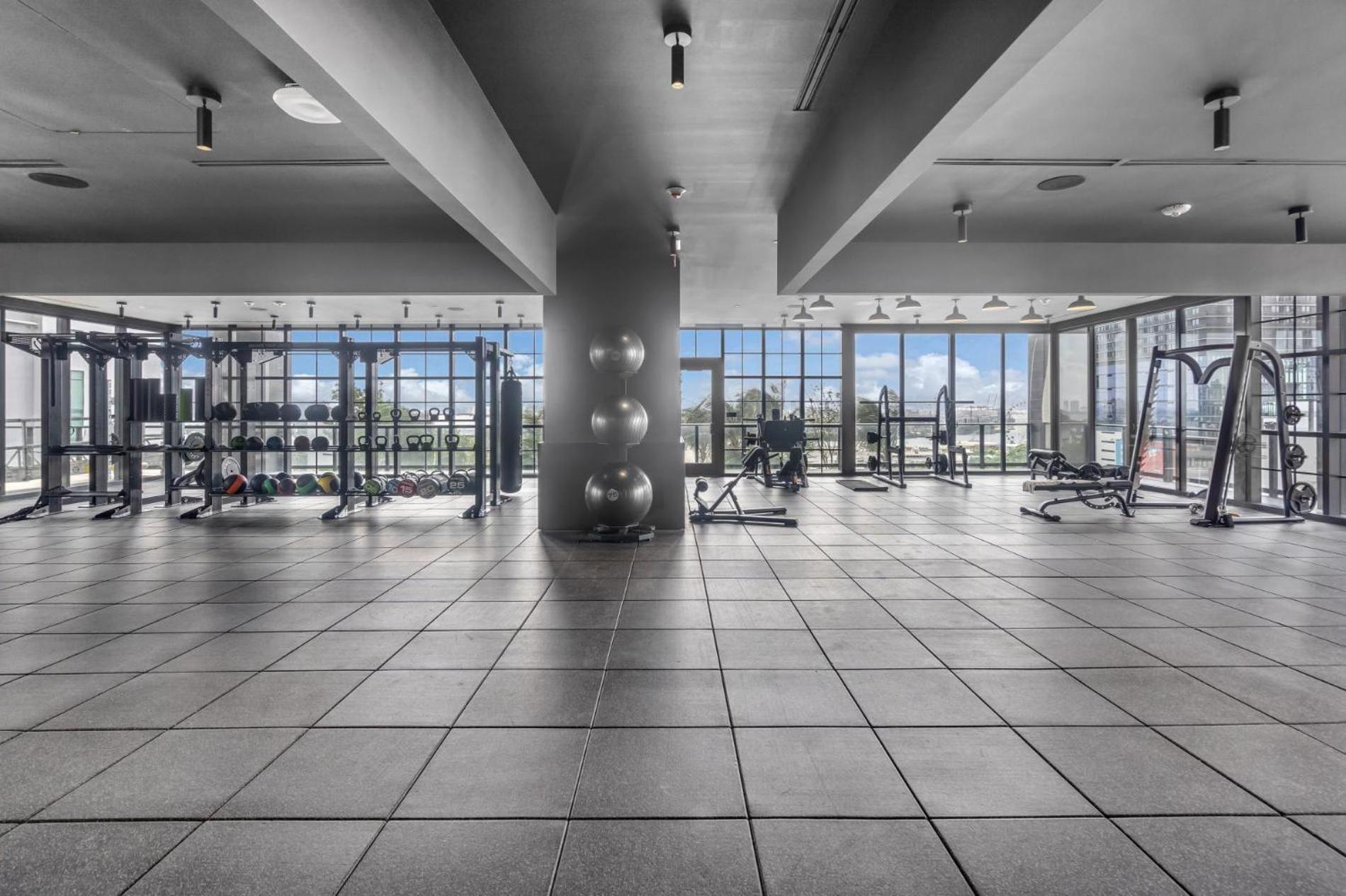 Modern 1Br Apartment With Breathtaking Views Heart Of Downtown 마이애미 외부 사진
