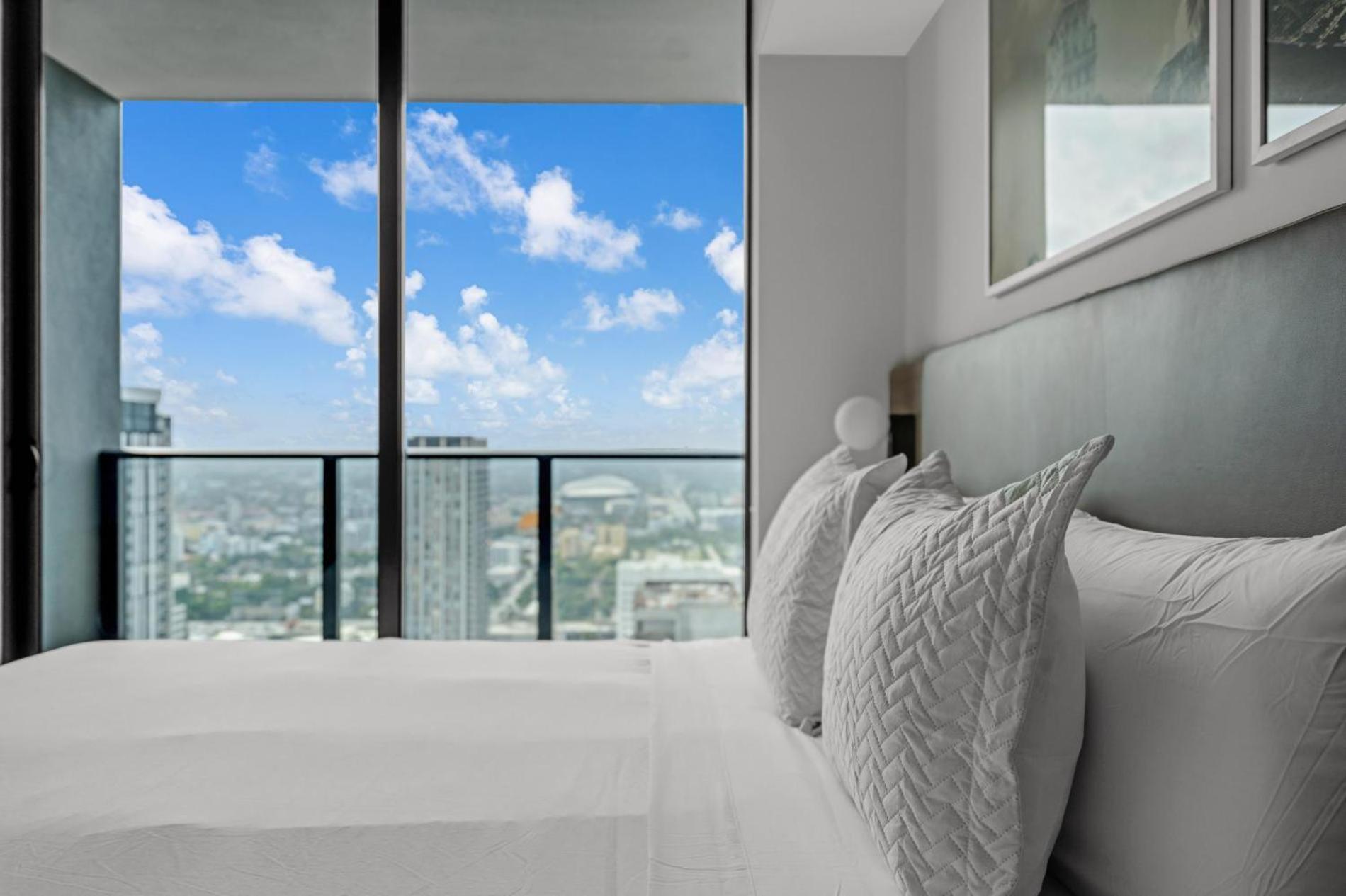 Modern 1Br Apartment With Breathtaking Views Heart Of Downtown 마이애미 외부 사진