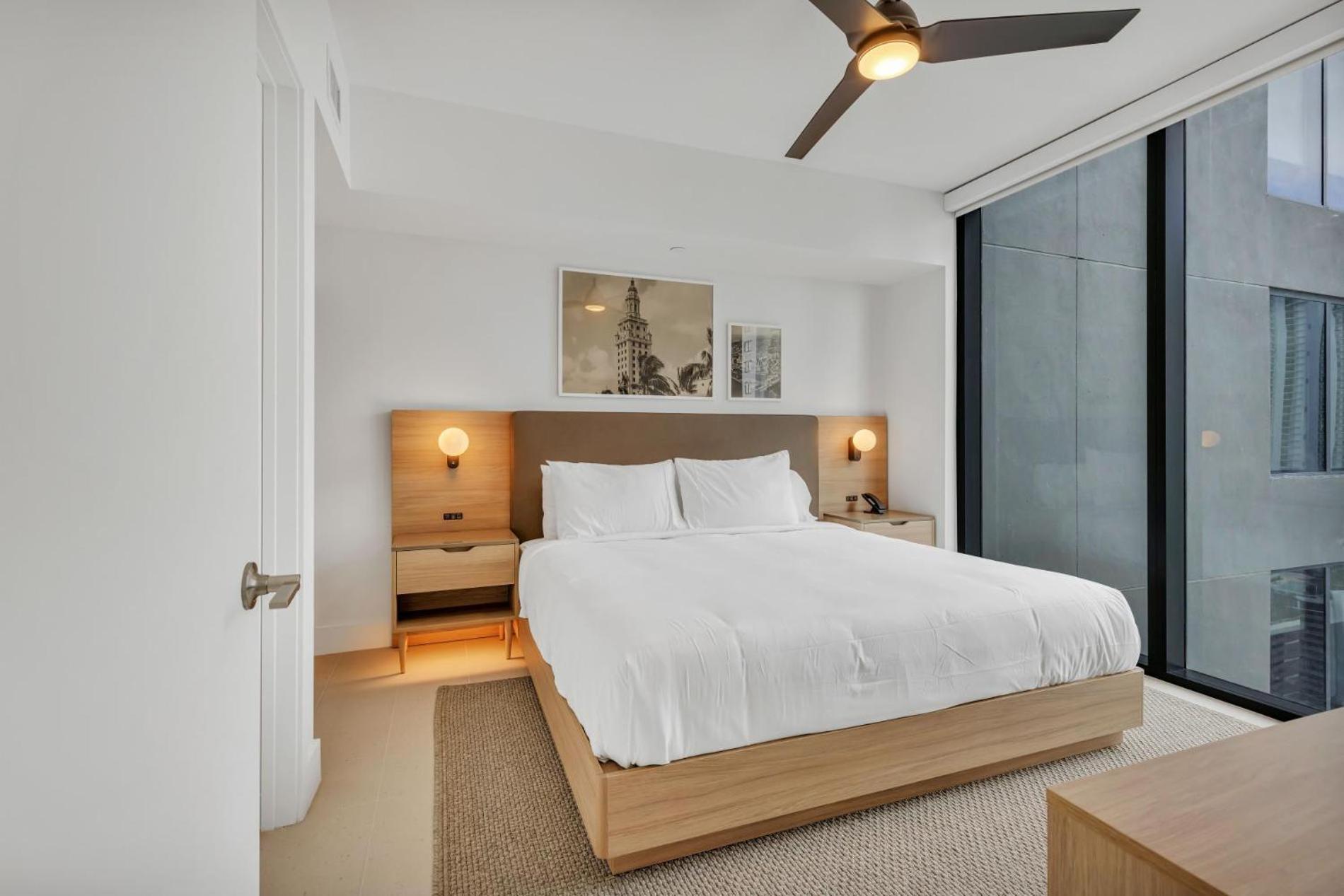Modern 1Br Apartment With Breathtaking Views Heart Of Downtown 마이애미 외부 사진